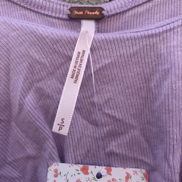 Free People - Picture 3 of 4